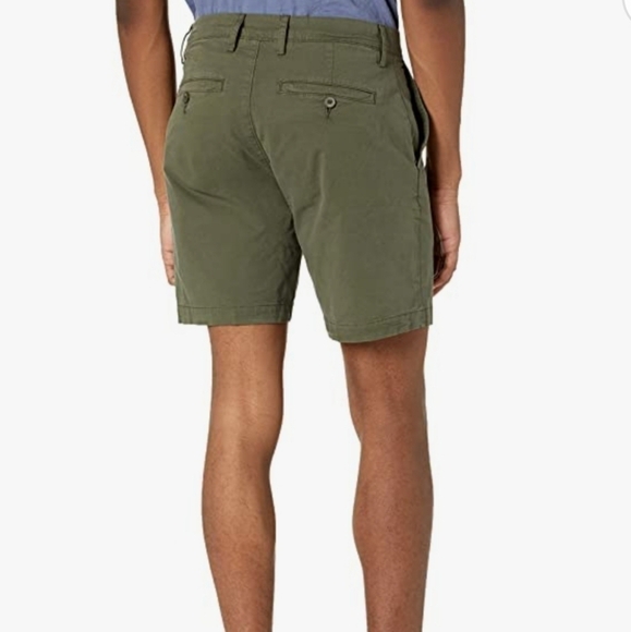 Goodthreads Flat Front Chicos Stretch 7" inseam Dark Green Mens 30 - Picture 2 of 7